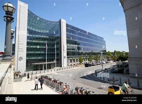 9,609 Securities And Exchange Commission Stock Photos, High .